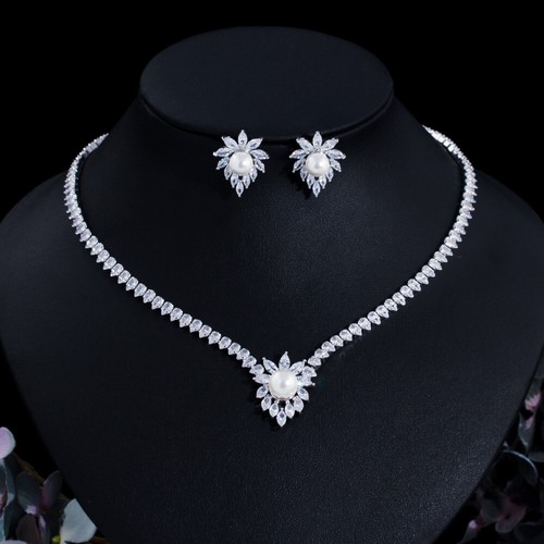 Set gioielli collana orecchini